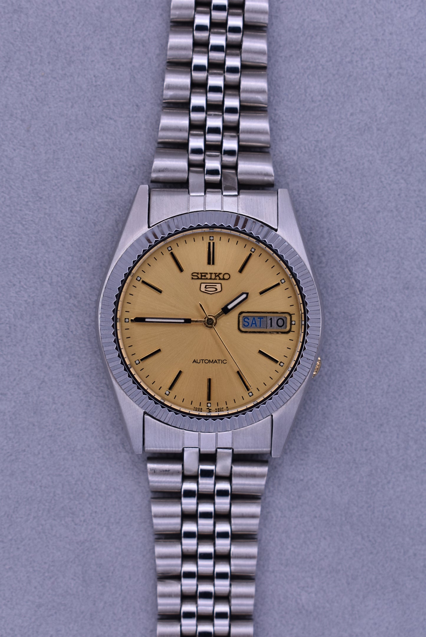 Vintage Seiko 5 Day-Date Watch, 1990s (7009-3110)