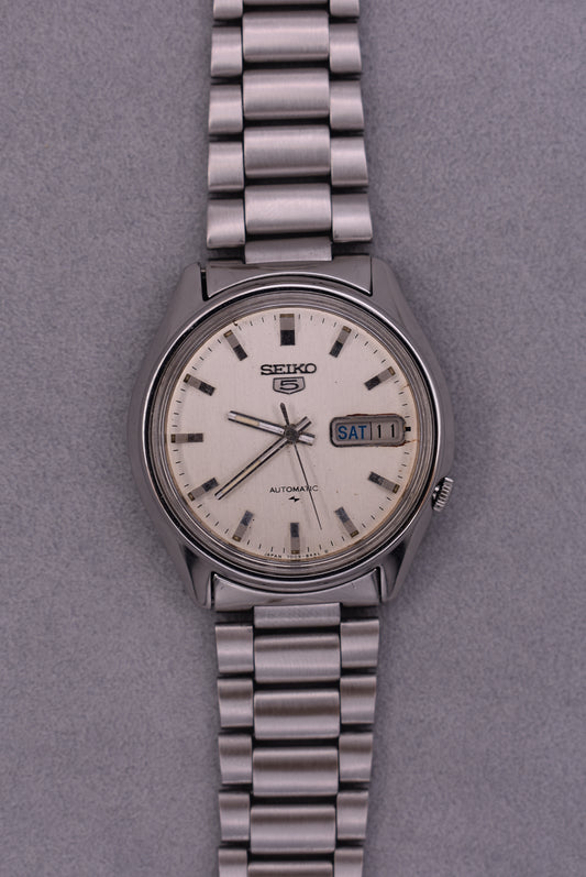 Vintage Seiko 5 Automatic Sports Watch, 1980 (Ref. 7009-8150)