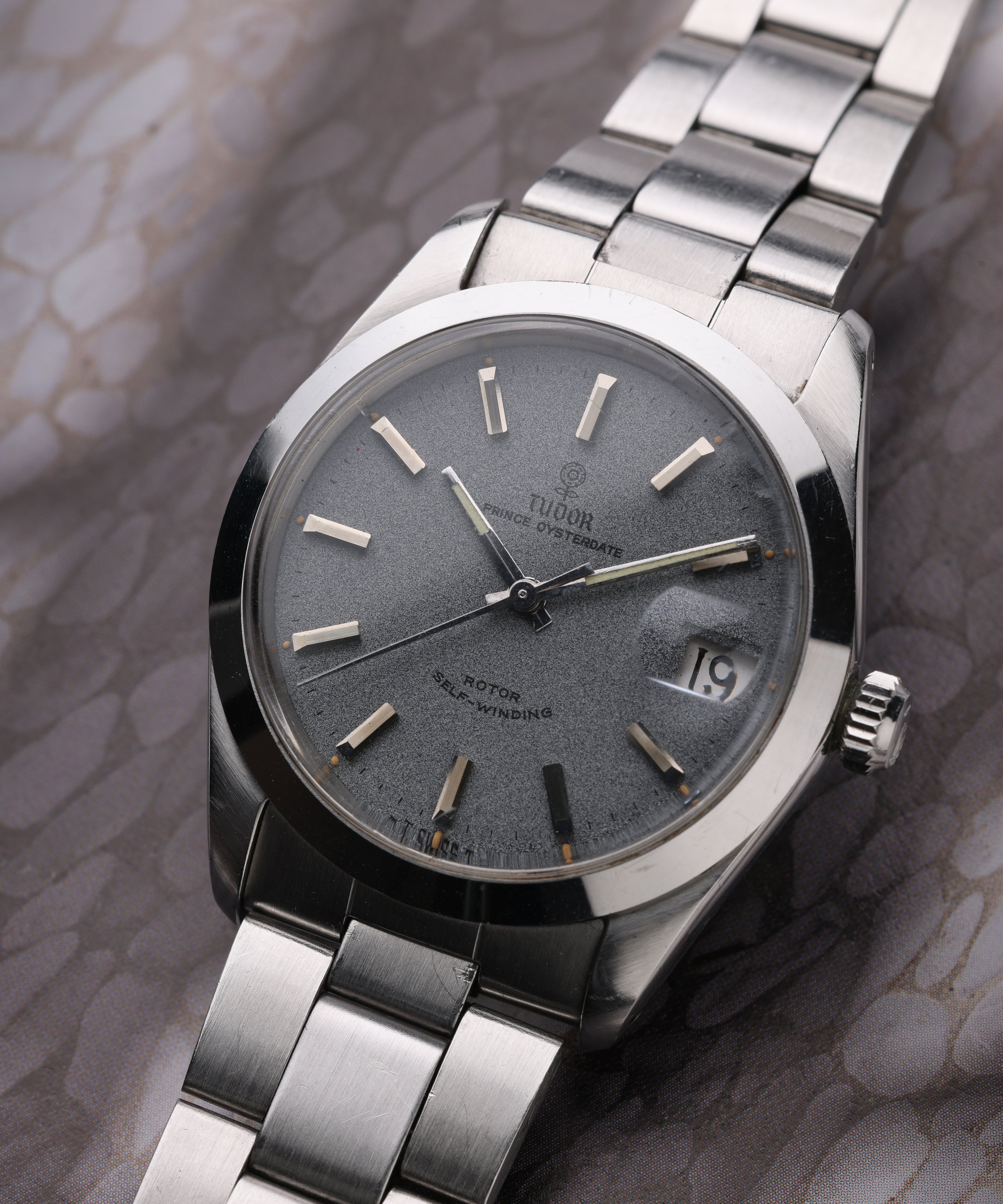Tudor Prince Oysterdate, 1970 Ref. 7996/0 — 'Lavender Rose' Dial — Full Set with Box & Papers