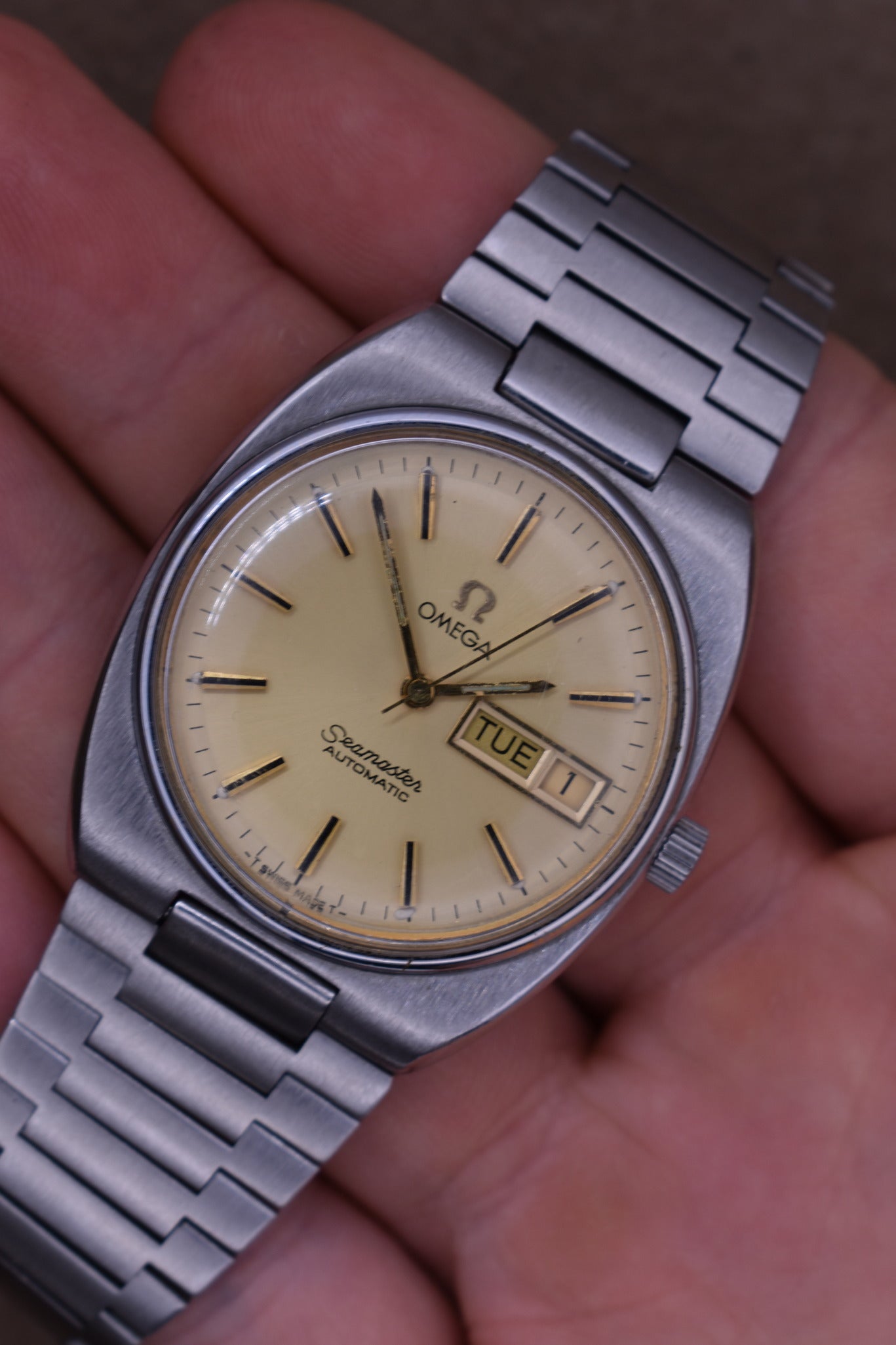 Vintage omega seamaster day date sale